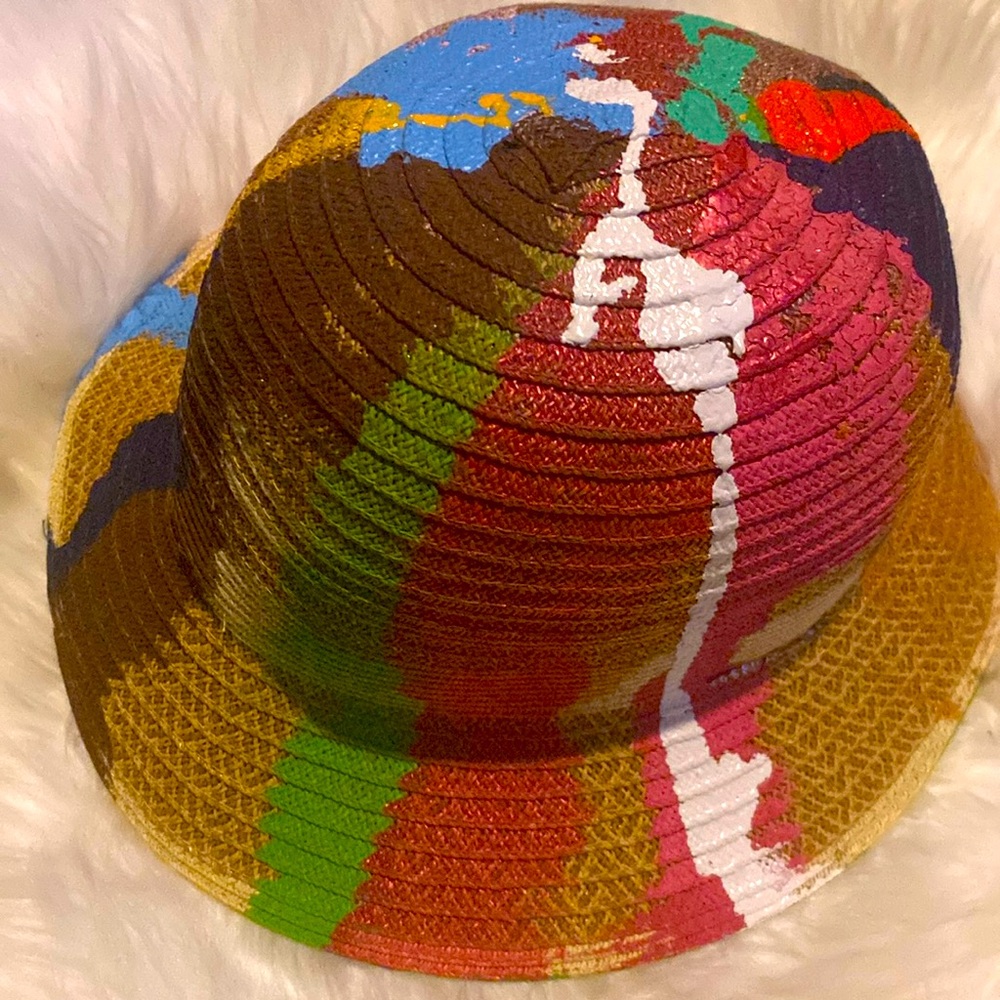 Vasi Designed Wealth Hat